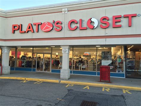 when does plato's closet close.